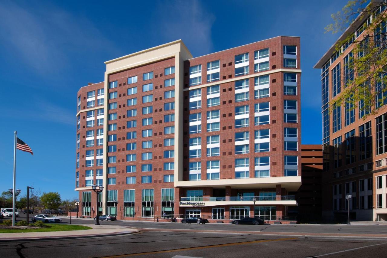 Residence Inn By Marriott St Louis Clayton Exteriör bild