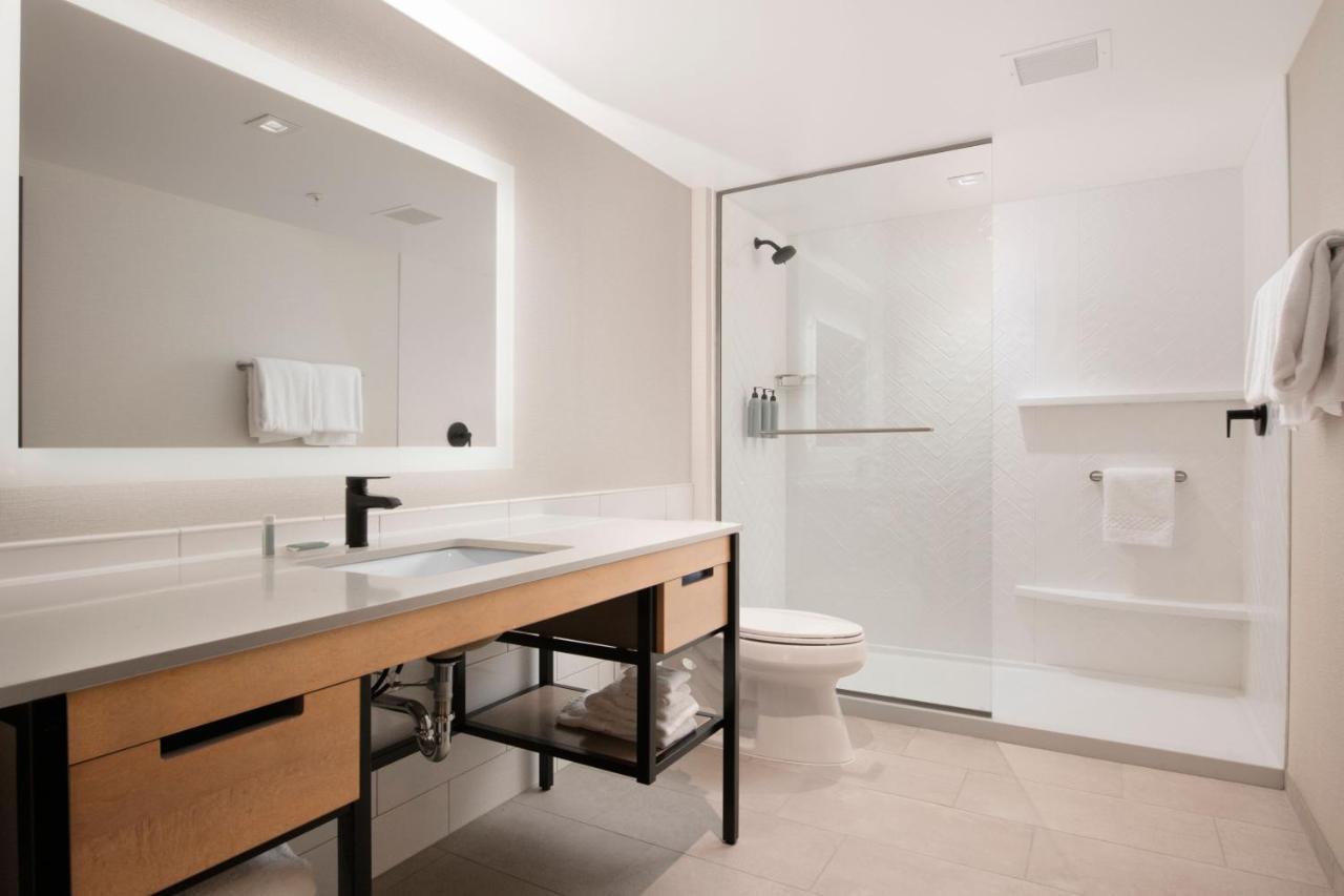 Residence Inn By Marriott St Louis Clayton Exteriör bild