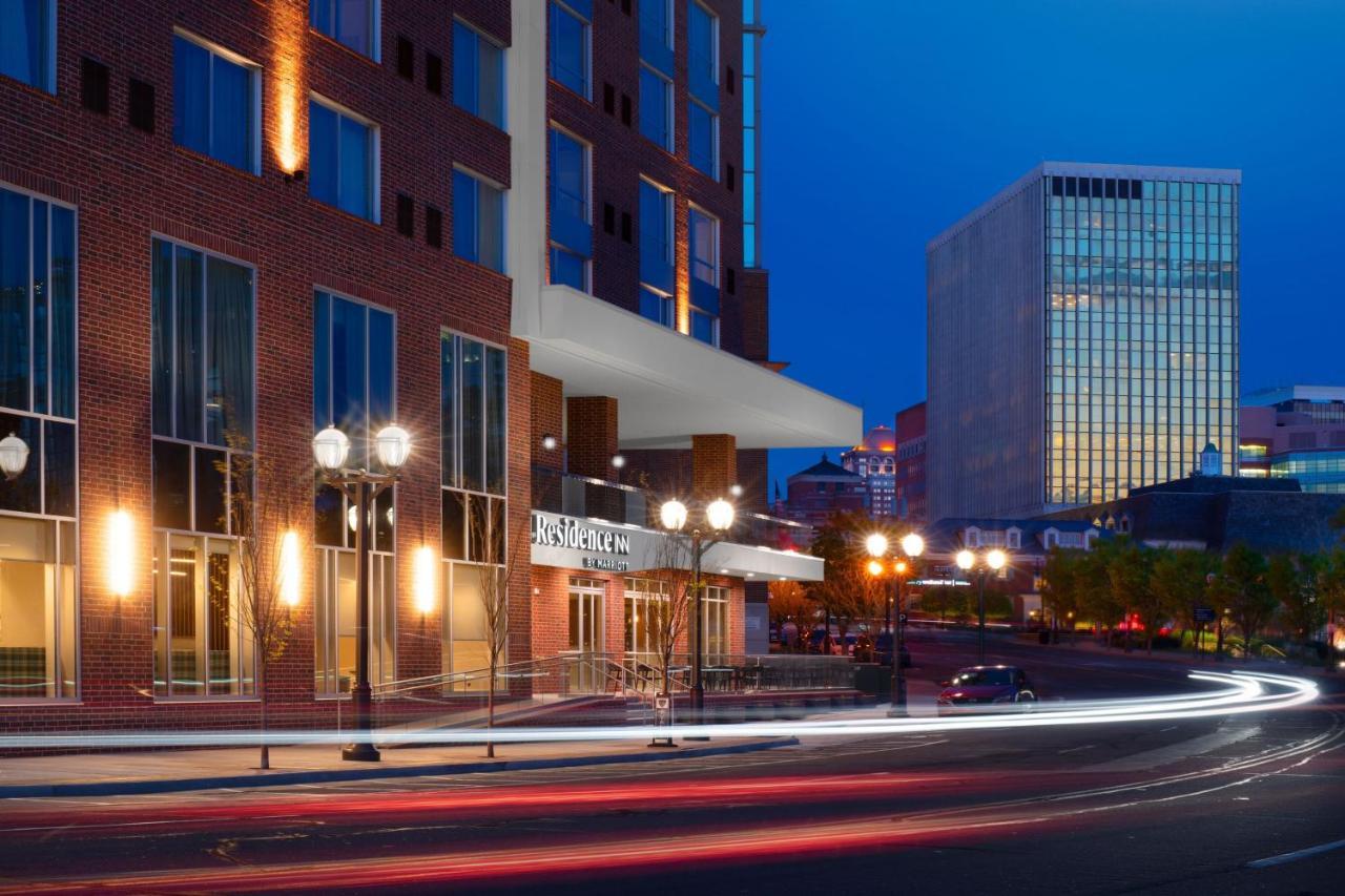 Residence Inn By Marriott St Louis Clayton Exteriör bild